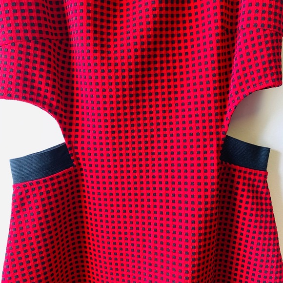 Marilyn Monroe brand dress ♥️ - Picture 7 of 8